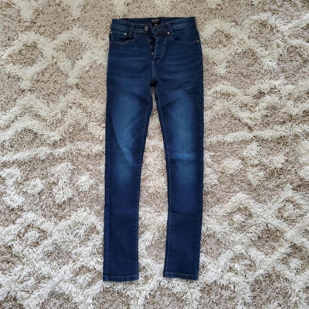 BOOHOO Man super skinny jeans size 28